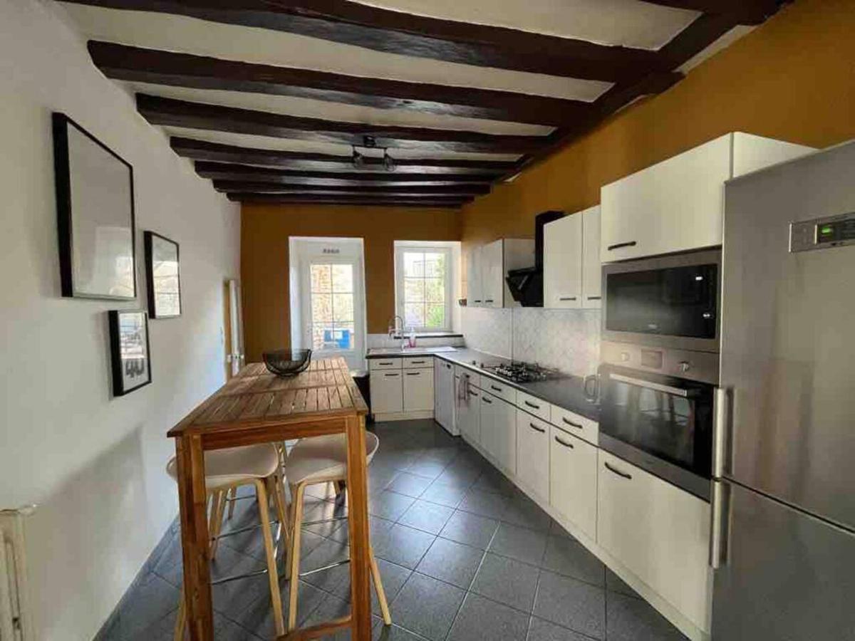 Logement Centre Ville 1 A 4 Chambres Alençon Exteriér fotografie