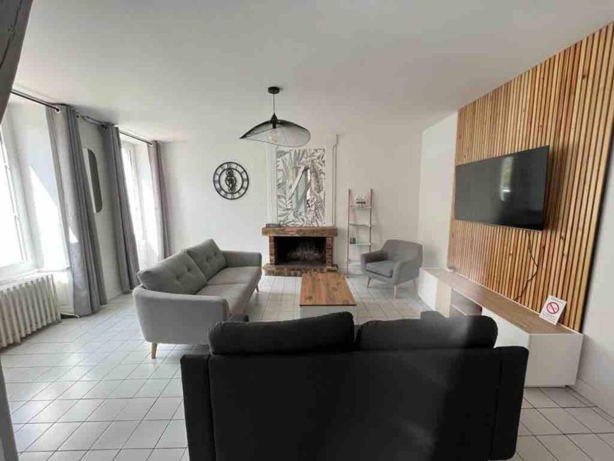 Logement Centre Ville 1 A 4 Chambres Alençon Exteriér fotografie