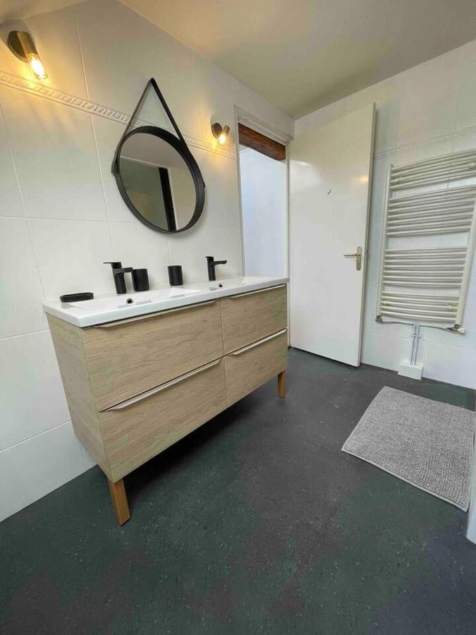 Logement Centre Ville 1 A 4 Chambres Alençon Exteriér fotografie