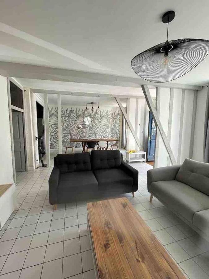 Logement Centre Ville 1 A 4 Chambres Alençon Exteriér fotografie